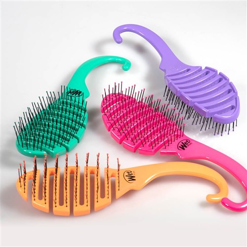 WetBrush Shower Detangler Hair Brush Black